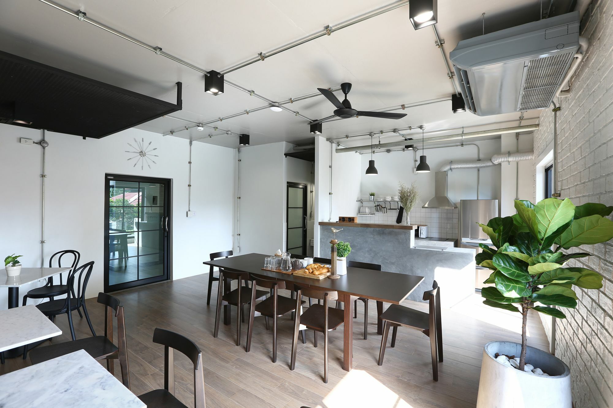 Sukh apartamento con servicio Ban Kho Hong Exterior foto
